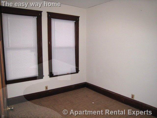 Building Photo - 428 Broadway