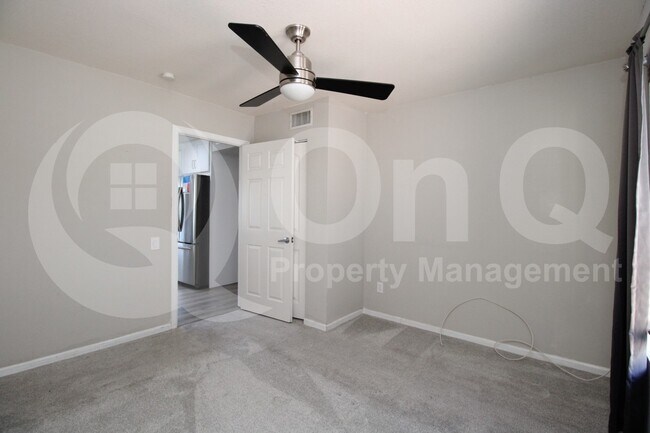 Building Photo - 6149 E Delcoa Ave