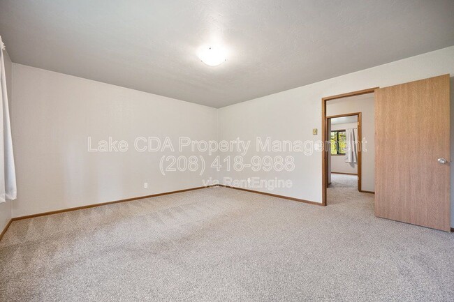 Building Photo - 11966 N Brighton Ct