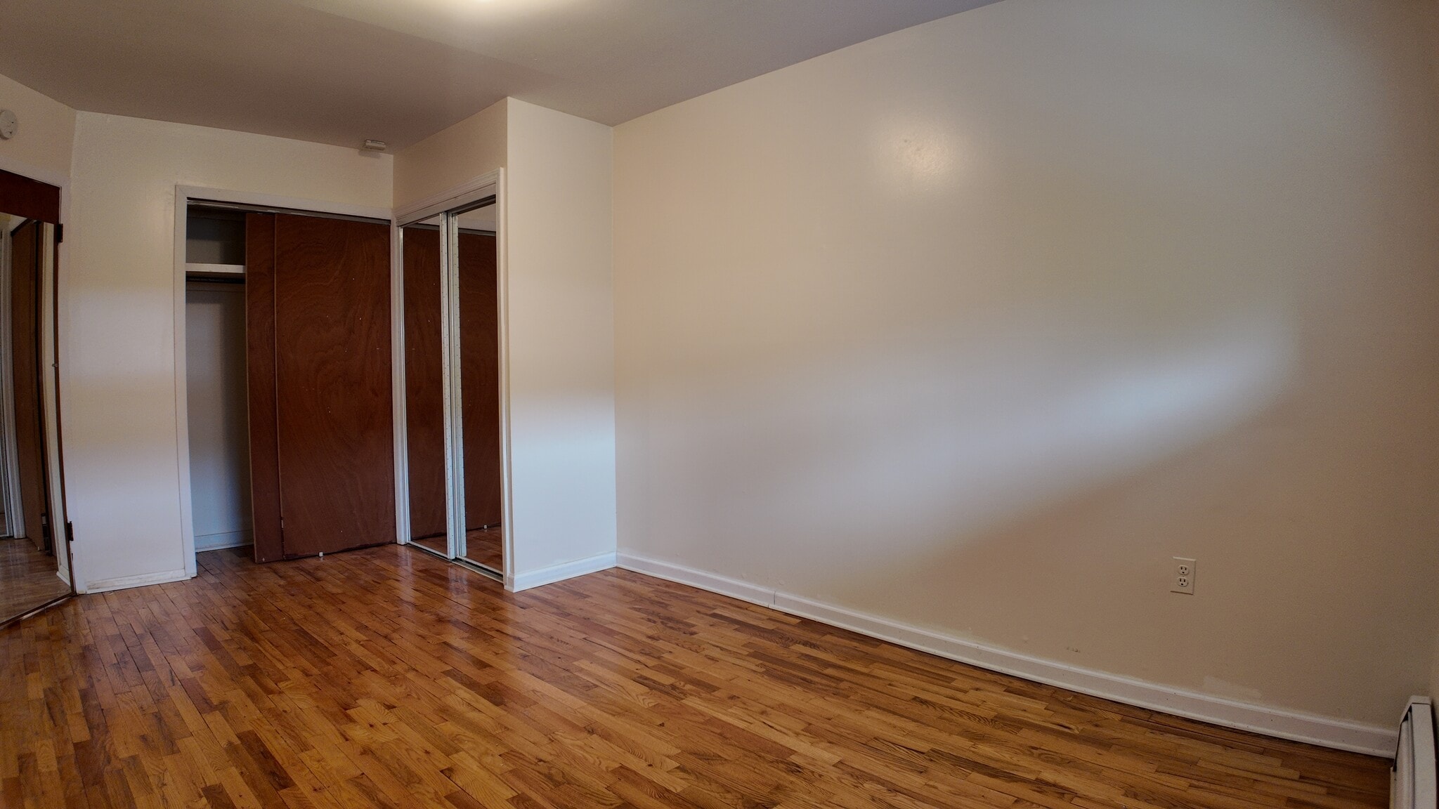 Building Photo - 420 Screvin Ave