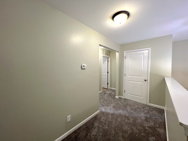 Building Photo - 291 Ranlo Ave