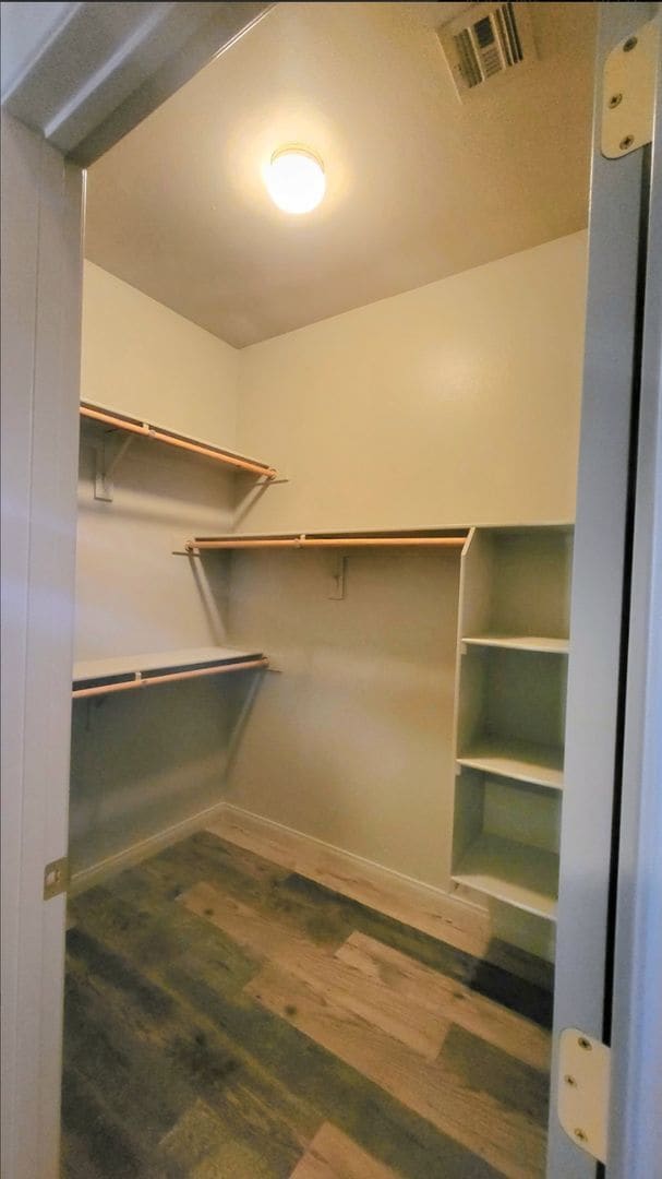 Building Photo - 1101 Bourbon St