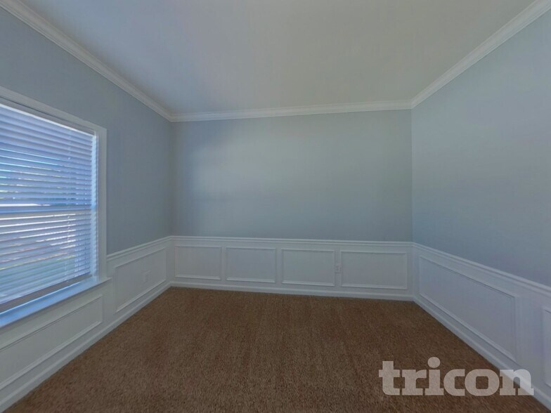 Building Photo - 139 Collenton Ln