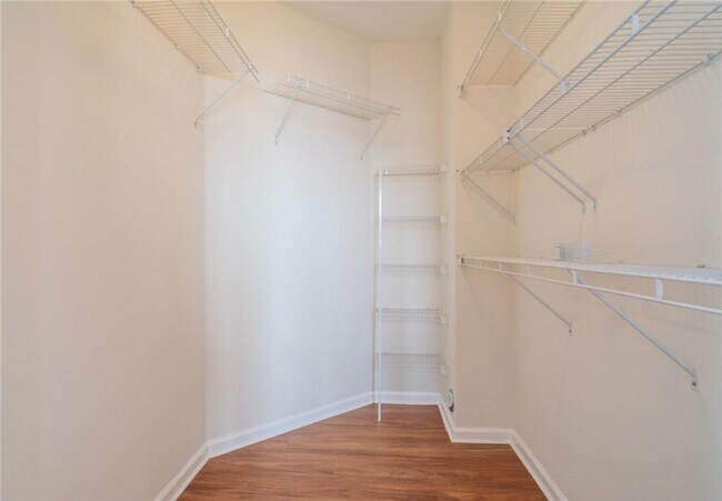 Building Photo - 4404 SW 160th Ave