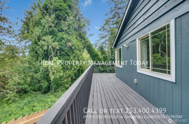 Building Photo - Cozy Home Near Port Orchard Waterfront