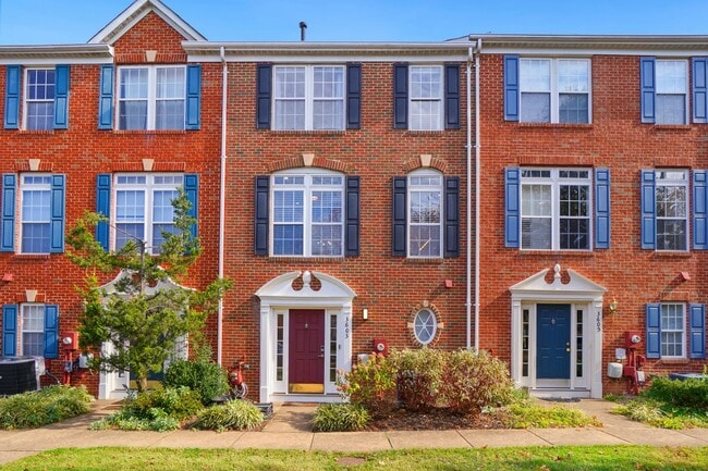 Building Photo - 3603 Madison Ln