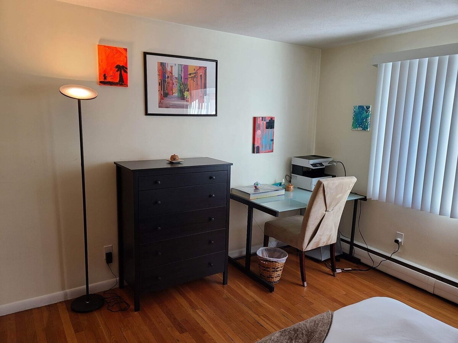 Building Photo - 197 Kent St