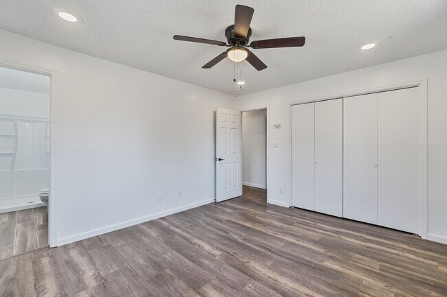 Building Photo - 31331 Auberry Rd