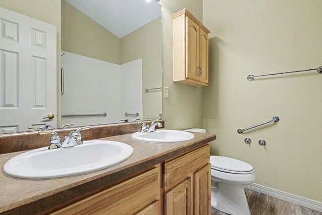 Building Photo - Spacious 5-Bedroom Home Backing to Open Space with Mountain Views