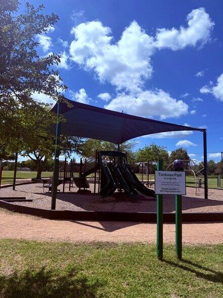 Neighborhood park (1 of 5) - 15327 English River Loop