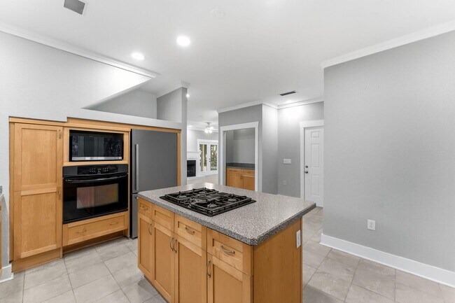 Building Photo - 128 Bay Magnolia Ln