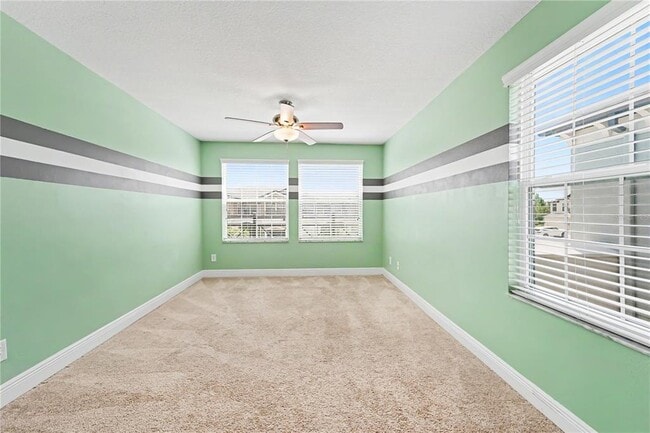 Building Photo - 30340 Southwell Ln