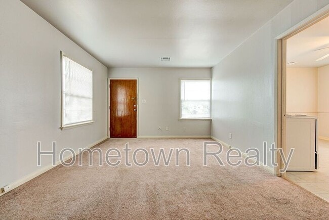 Building Photo - 432 Babb Dr