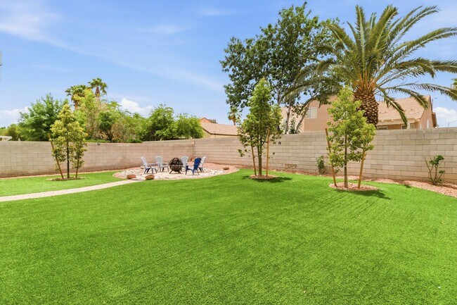 Building Photo - Corner Lot 3 Bed, 2 Bath Retreat with RV Parking, Solar & Backyard Fire Pit Vibes