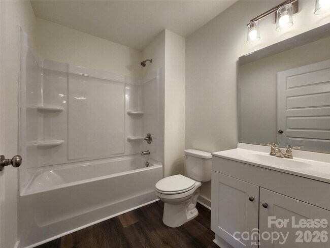 Building Photo - 431 Eastover Ave