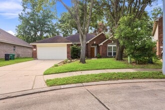 Building Photo - 31710 Midlake Park