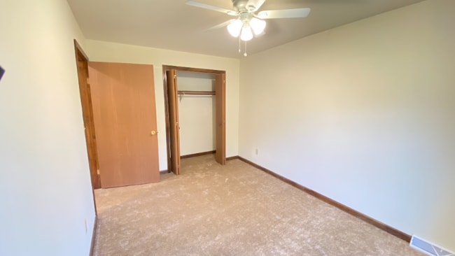 Building Photo - 1949 Western Ave