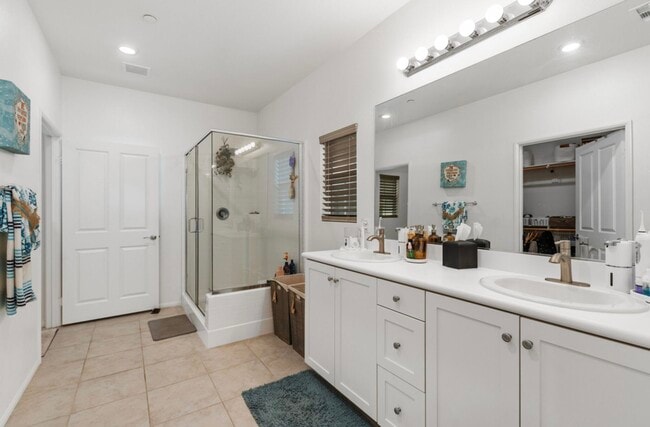 Building Photo - 67505 Rio Naches Rd