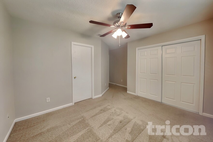 Building Photo - 137 Brays Island Ln