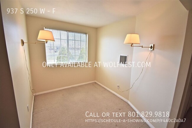 Building Photo - 937 S 250 W St