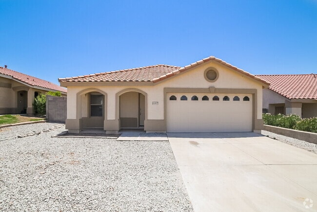 Building Photo - 10529 W Foothill Dr