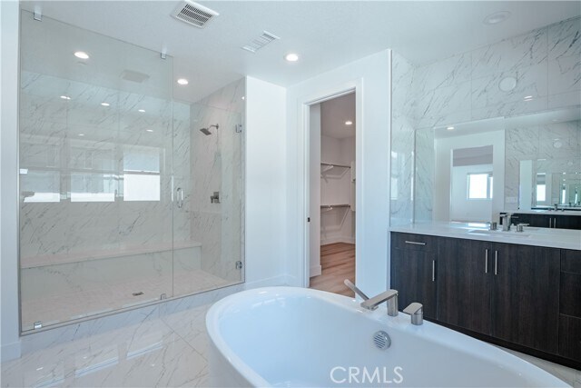 Building Photo - 11752 Hillsborough Ln