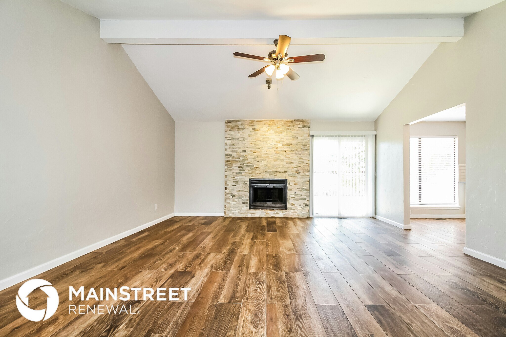 Building Photo - 1113 Countrywood Ln