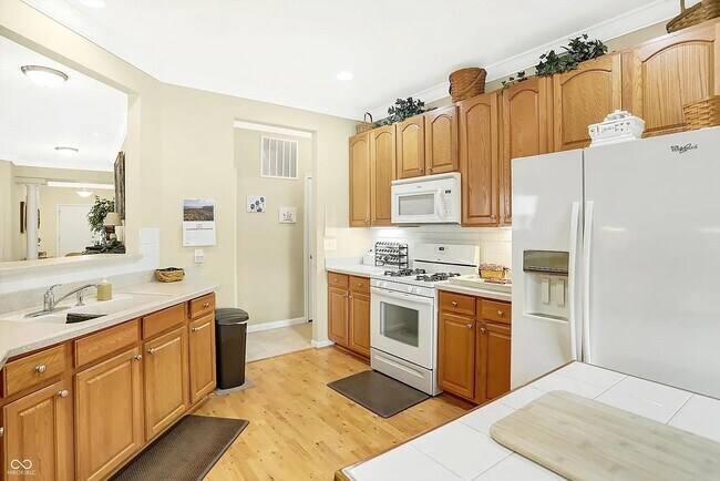 Building Photo - 3538 Heathcliff Ct