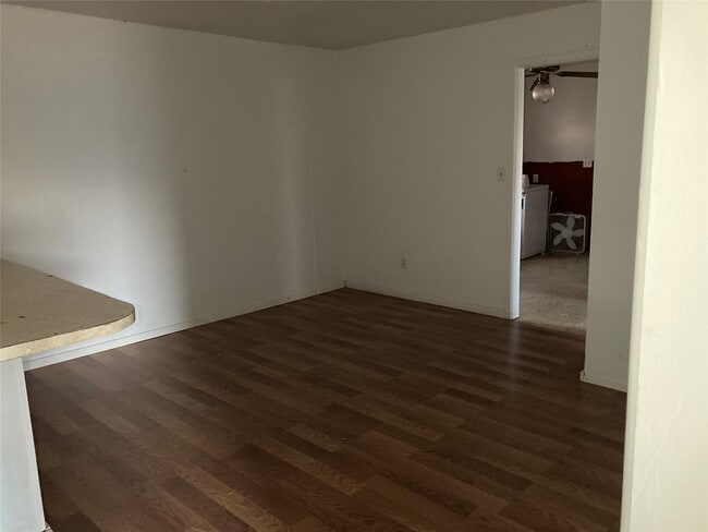 Building Photo - 1320 Moody St