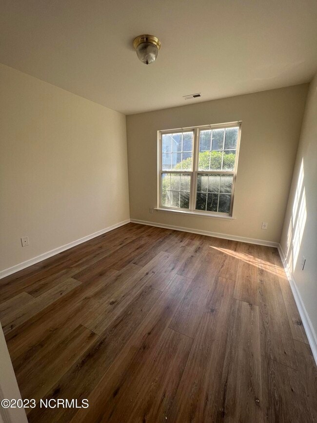 Building Photo - 1504 Amhearst Ct