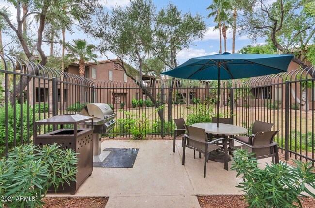 Building Photo - 7009 E Acoma Dr