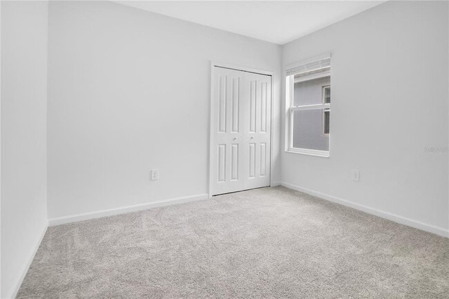 Building Photo - 2671 Armstrong Ave