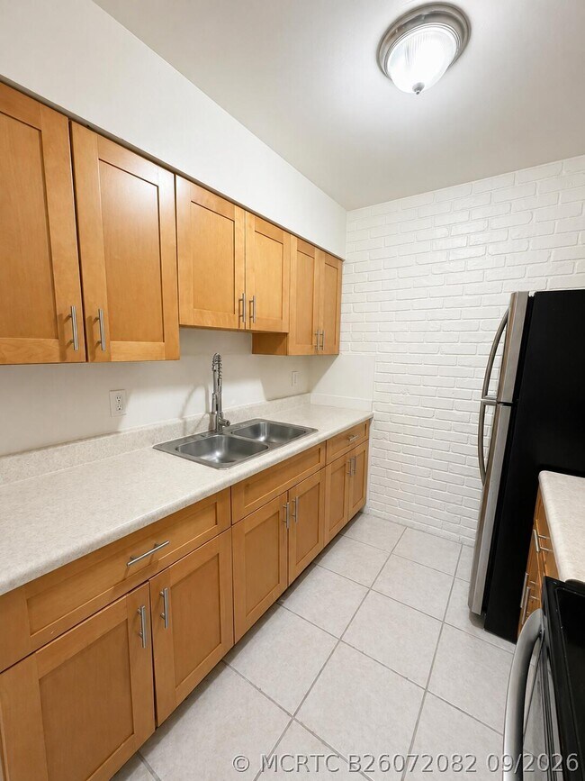 Building Photo - 4151 NW 30th Terrace