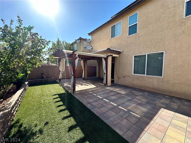 Building Photo - 6459 Twin Harbors Ct