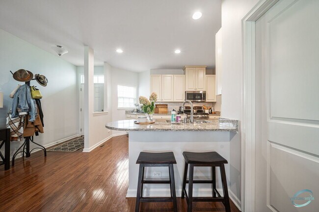 Building Photo - 12908 White Pine Way