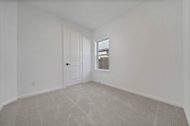 Building Photo - 42710 Loma Vista Ct
