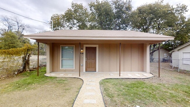 Building Photo - Fully Remodeled & Ready to Rent – Modern Comfort Awaits in Killeen, TX!