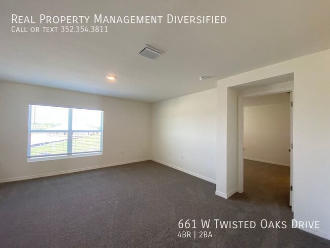 Building Photo - 4801 N Forest Ridge Blvd