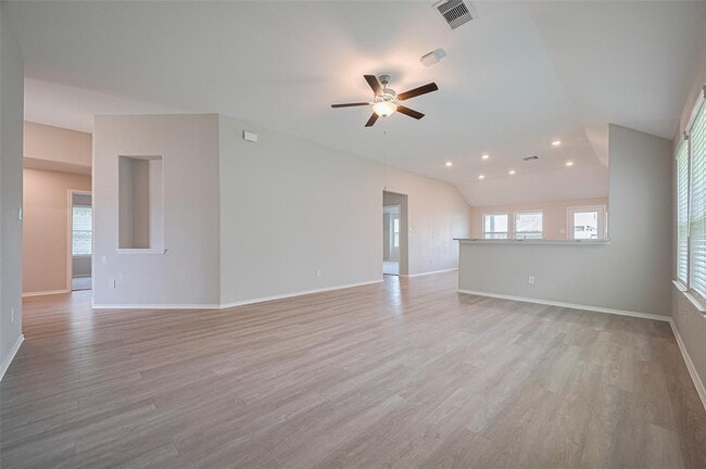 Building Photo - 3715 Butterfly Breeze Ln