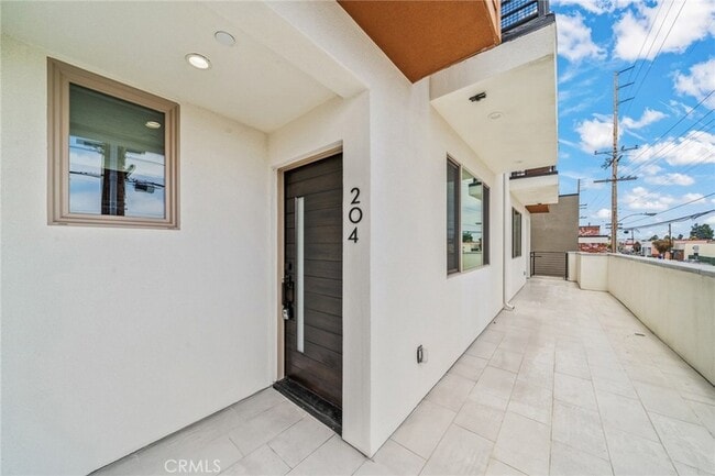 Building Photo - 24809 Narbonne Ave