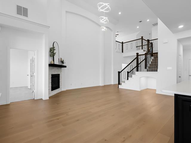 Building Photo - 1303 Wheelwright Dr