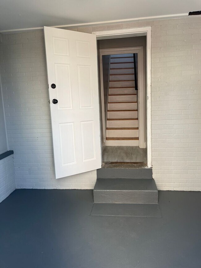 Cleland Heights 1131 S Broom St Wilmington DE 19805 Apartment Finder