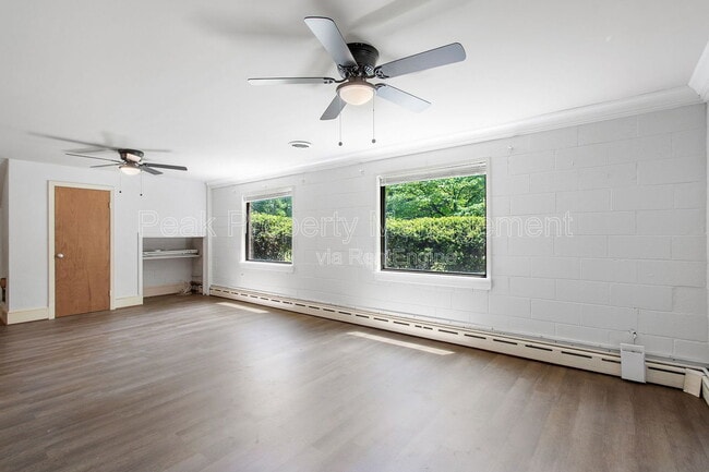 Building Photo - 7630 Whittington Dr