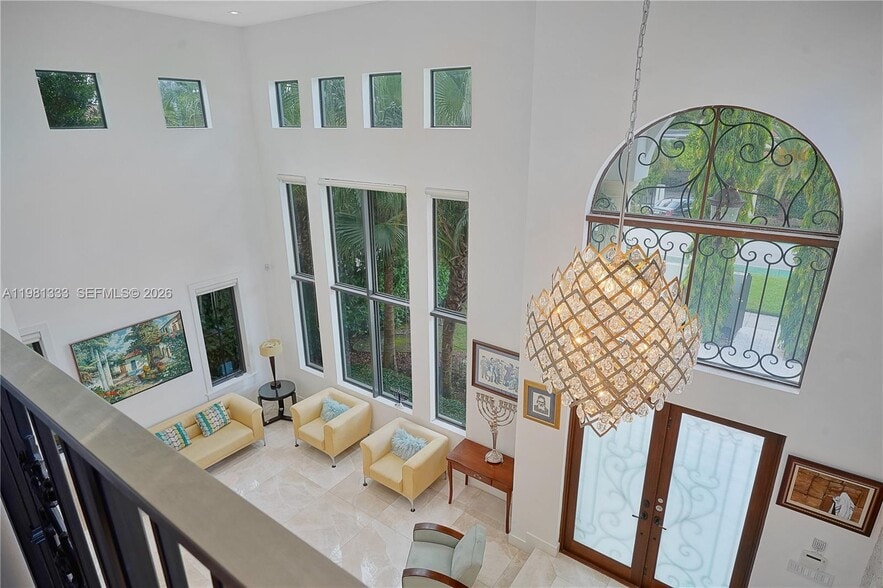 Building Photo - 3747 Prairie Ave