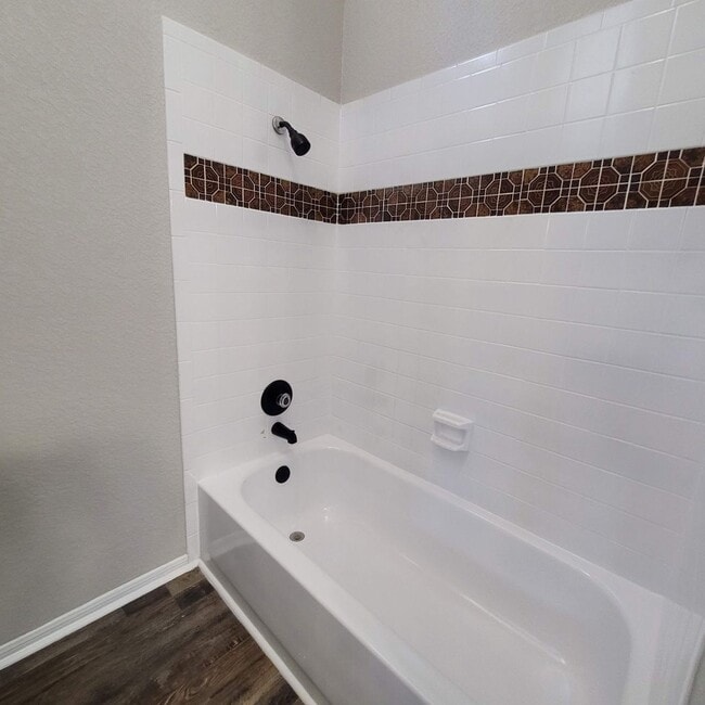 Building Photo - 14623 Highland Ridge