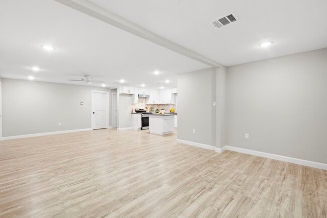 Building Photo - 1426 16th St