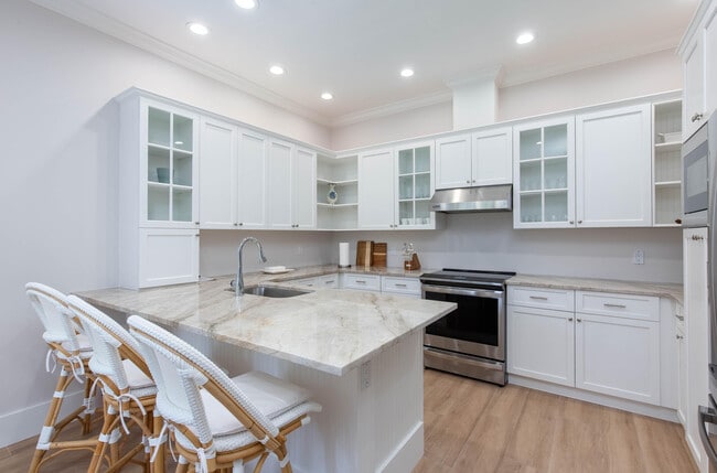 Building Photo - 12624 Mallet Cir