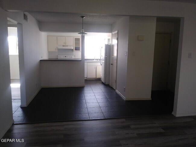 Building Photo - 4141 Westcity Ct