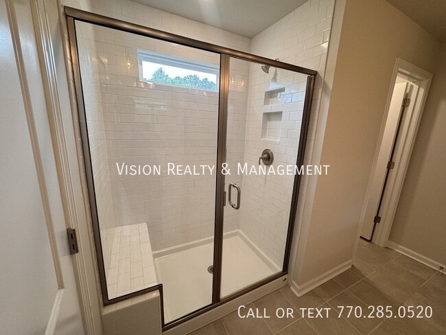 Building Photo - 141 Winding River Dr