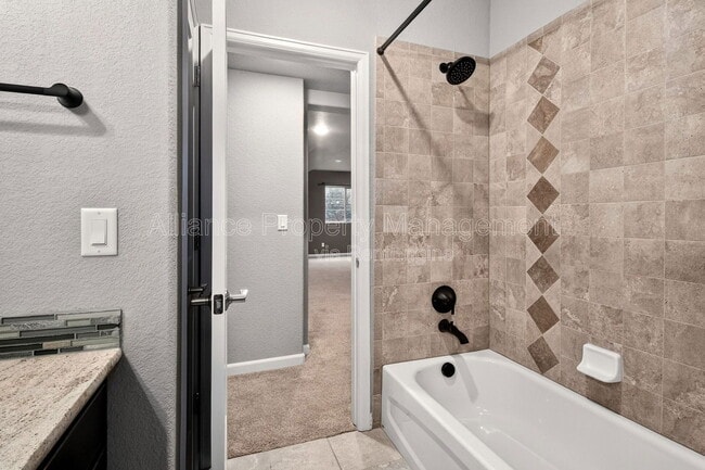 Building Photo - 10069 Thrive Ln